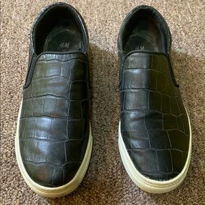 Slip On trendy black Shoe